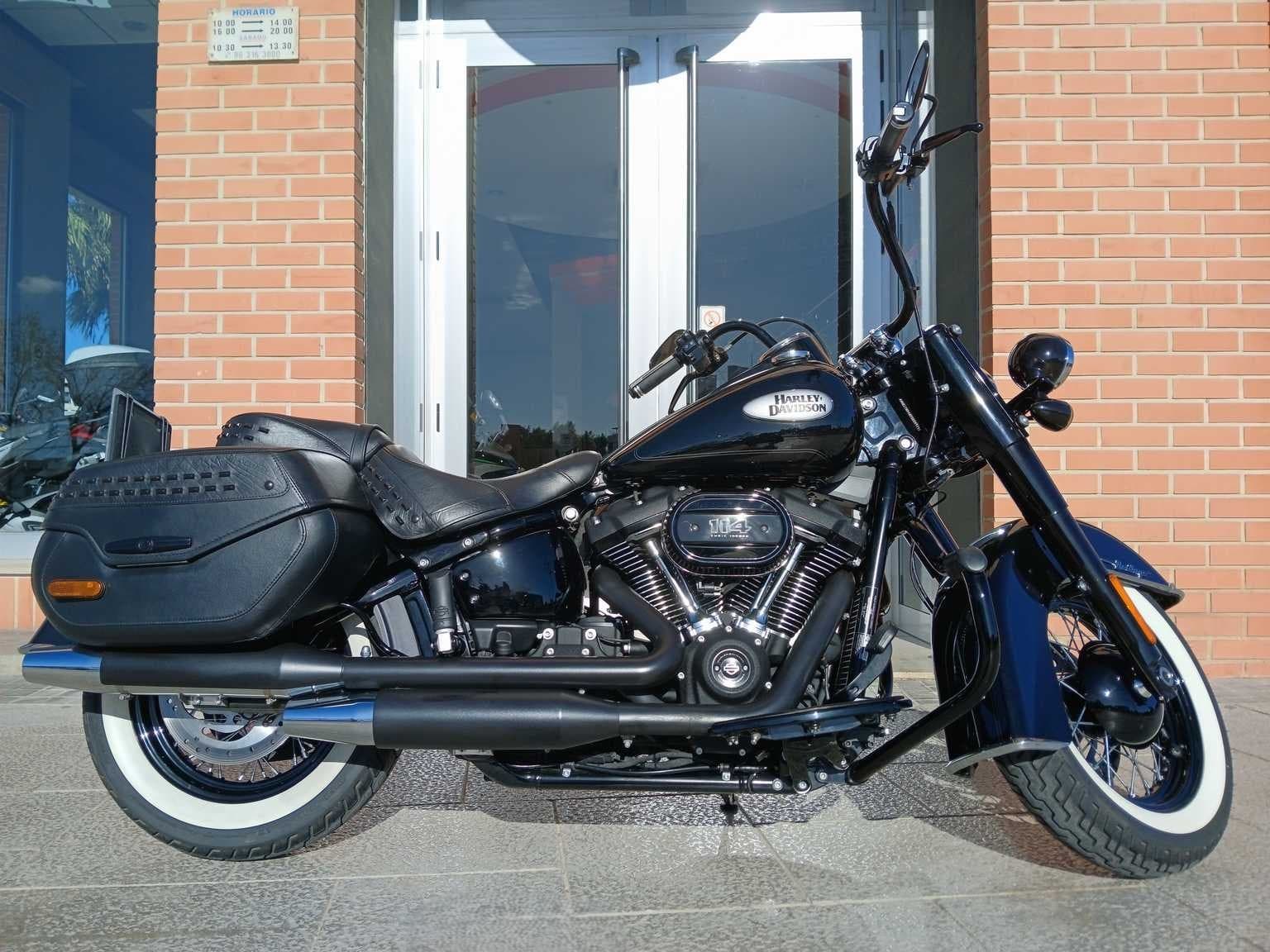 Harley-Davidson HERITAGE CLASSIC 114