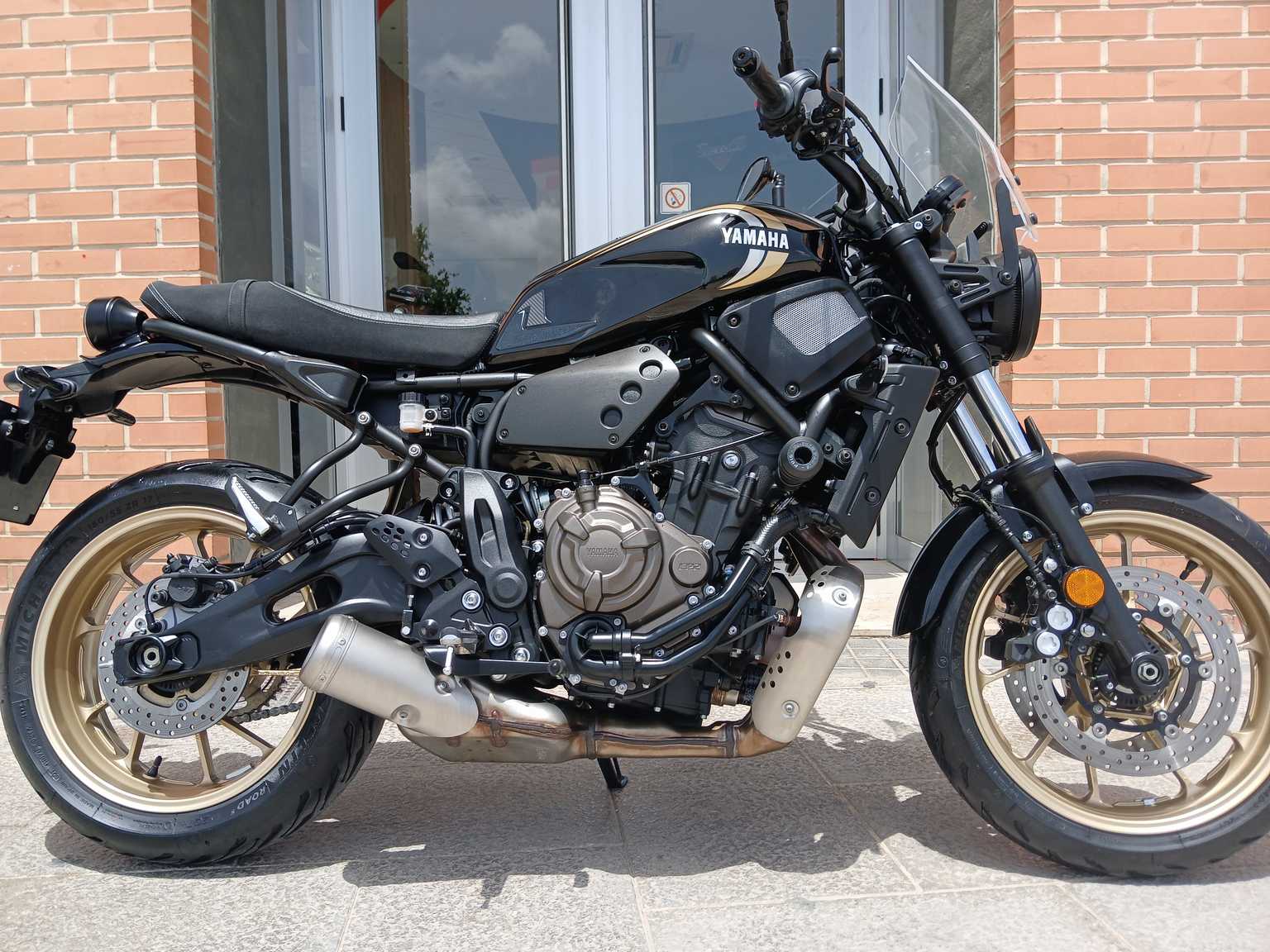 Yamaha XSR 700