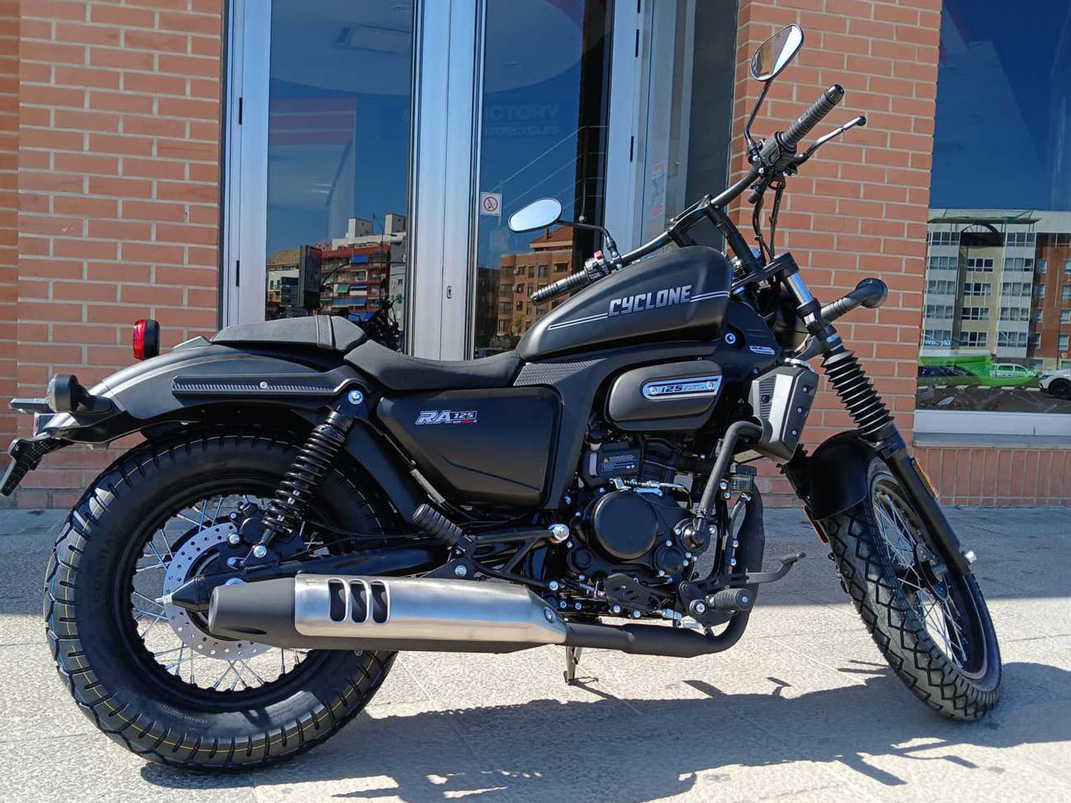 Cyclone RA125 PLUS
