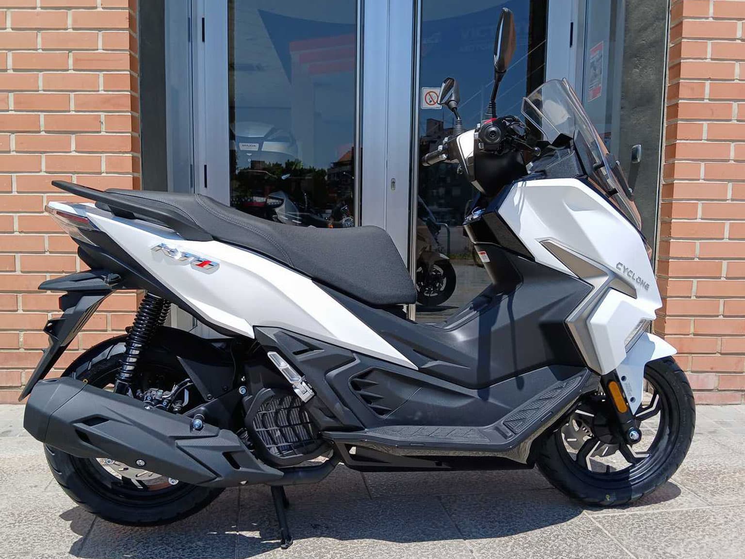 Cyclone RT1