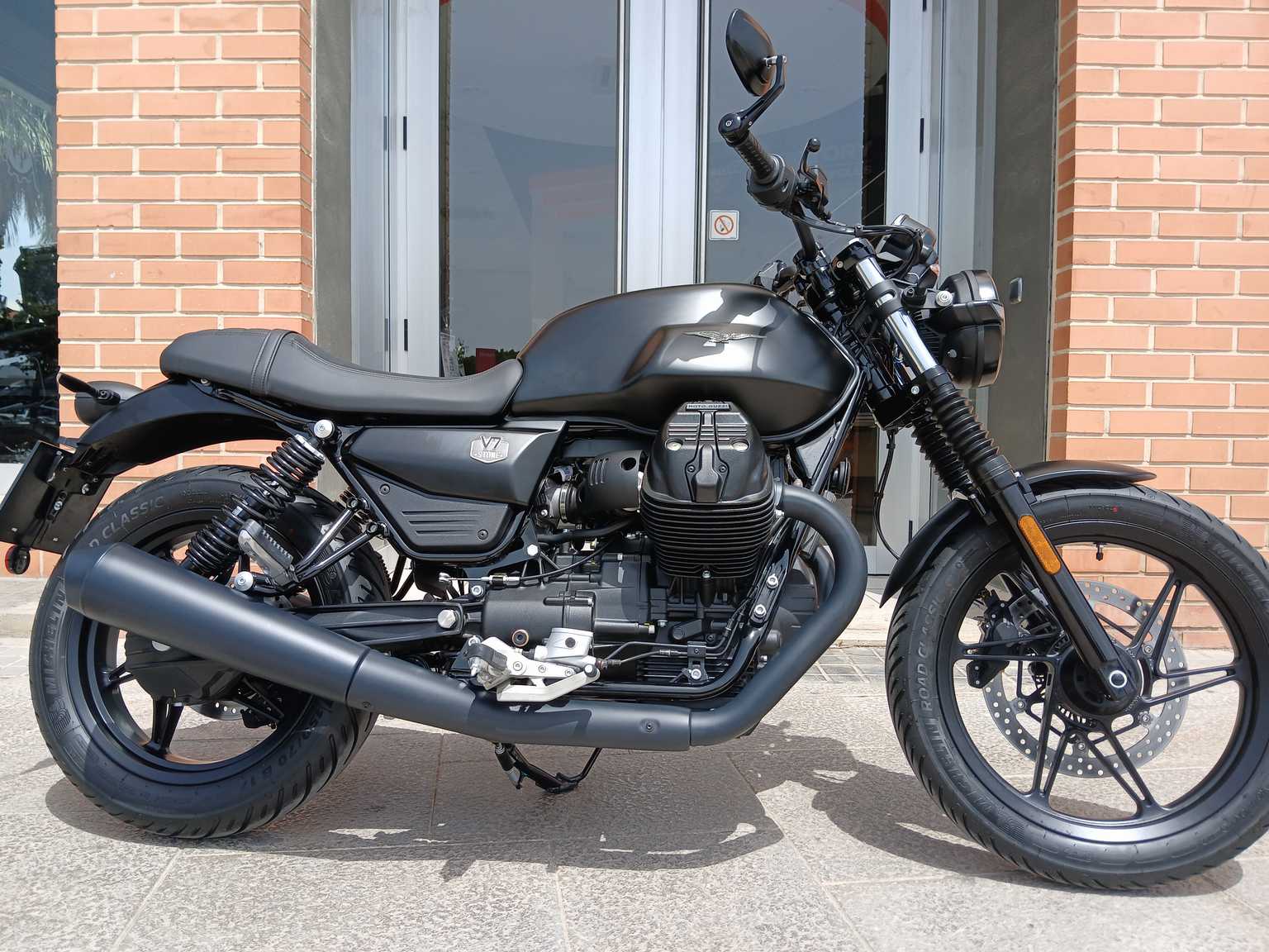 Moto Guzzi V7 STONE