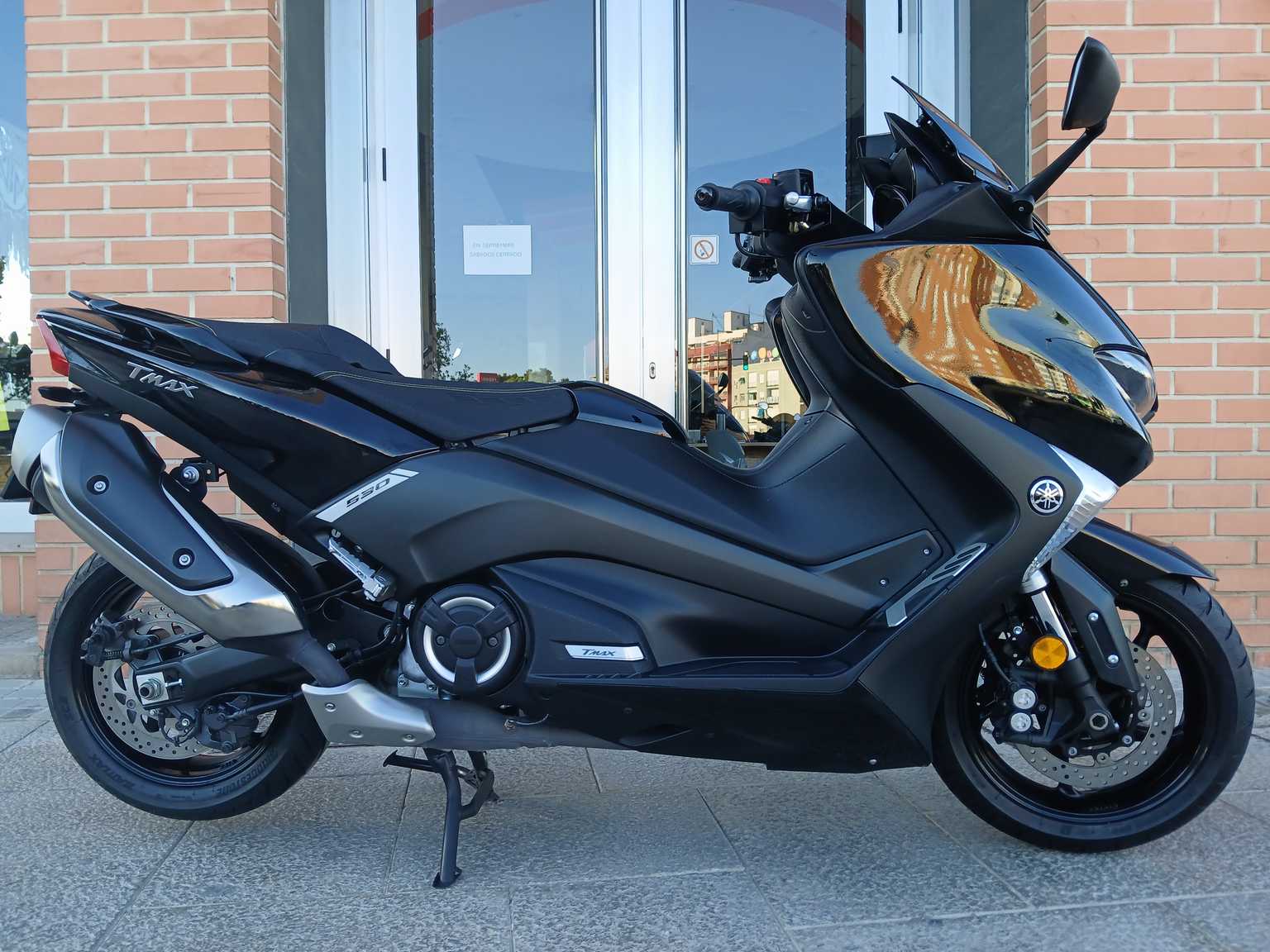 Yamaha T-MAX